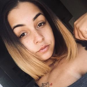 Meet your Posher, Kendra